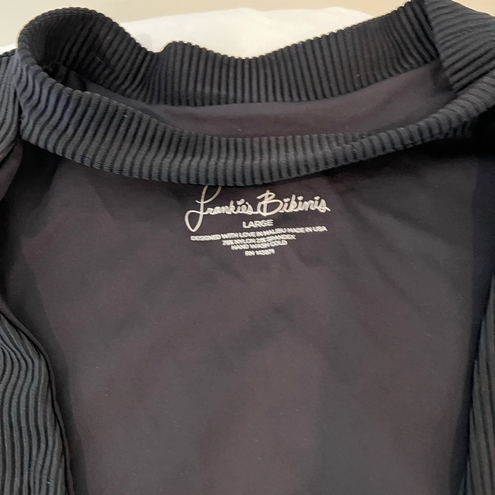 Frankie’s bikini  Black Ribbed set